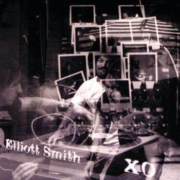 elliott-smith-released-“xo”-25-years-ago-today