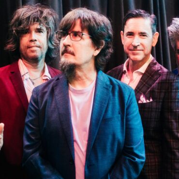 the-mountain-goats-extend-tour,-share-new-song-“fresh-tattoo”:-listen