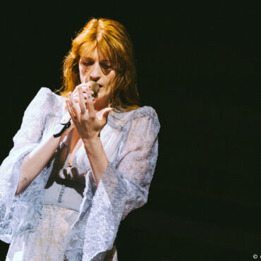 happy-birthday-florence-welch-(florence-+-the-machine)