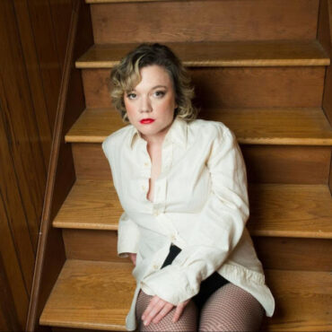 lydia-loveless-–-“sex-and-money”