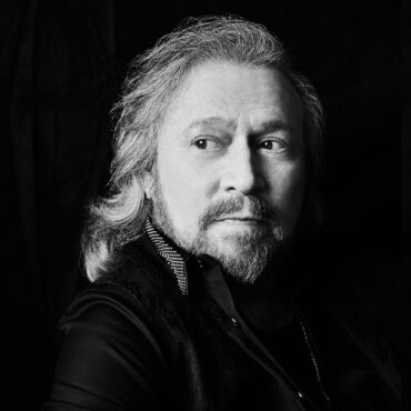 happy-birthday-barry-gibb-(bee-gees)