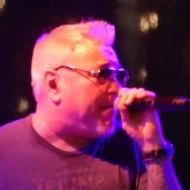 smash-mouth’s-steve-harwell-net-worth-revealed