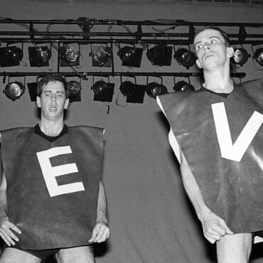 devo-announce-career-spanning-new-box-set