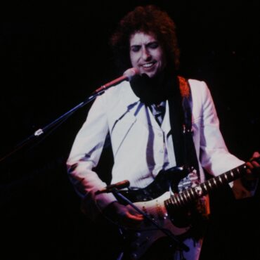 bob-dylan-announces-new-complete-budokan-1978-live-album