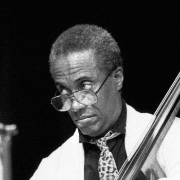 richard-davis,-vaunted-bassist-and-pop-sideman,-dies-at-93