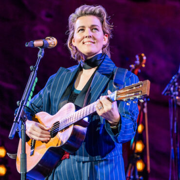 brandi-carlile-@-red-rocks-park-&-amphitheatre,-morrison,-colorado,-september-8,-2023