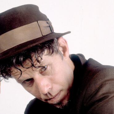 you-can-buy-tom-waits’-fedora-to-support-film-crew-members-affected-by-strikes