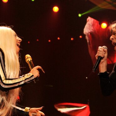 the-rolling-stones-and-lady-gaga-share-new-song-“sweet-sounds-of-heaven”:-listen