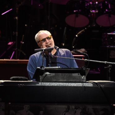 steely-dan-replaced-on-eagles-farewell-tour-as-donald-fagen-hospitalized