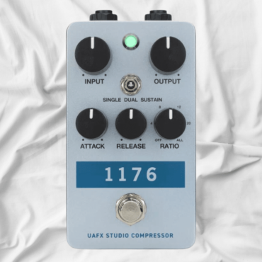 uafx-1176-studio-compressor-pedal-review:-from-classic-compression-to-modern-versatility