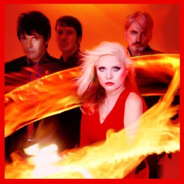 blondie-teleased-“the-curse-of-blondie”-20-years-ago-today