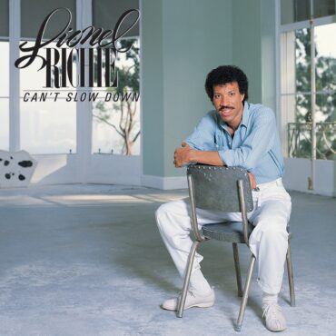 lionel-richie-released-“can’t-slow-down”-40-years-ago-today