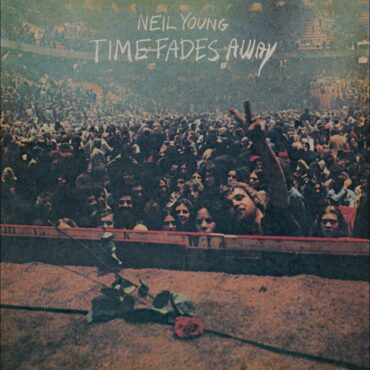 neil-young-released-“time-fades-away”-50-years-ago-today