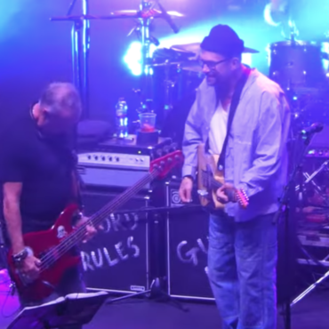 watch-damon-albarn-join-peter-hook-&-the-light-in-london