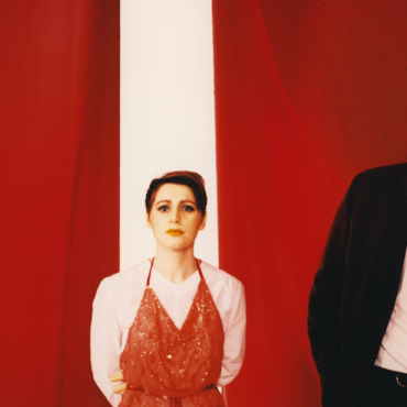 cocteau-twins-reissuing-four-calendar-cafe-and-milk-&-kisses-on-vinyl