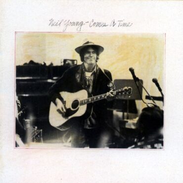 neil-young-released-“comes-a-time”-45-years-ago-today