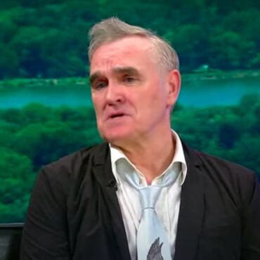 morrissey-talks-“traumatic”-album-holdup-in-goofy-good-day-new-york-interview