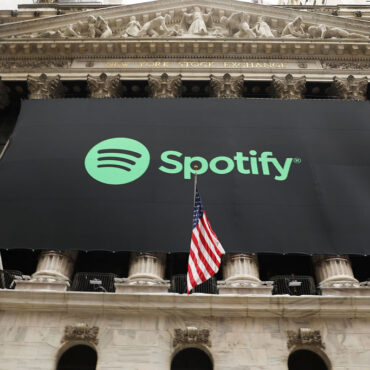 spotify-reportedly-plans-to-pay-even-less-in-royalties-to-less-popular-artists