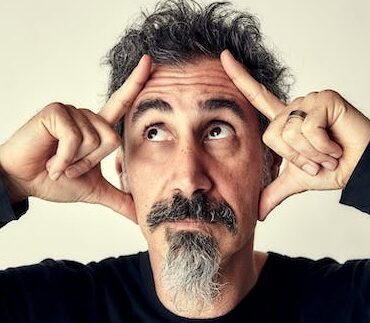 serj-tankian-announces-memoir-down-with-the-system