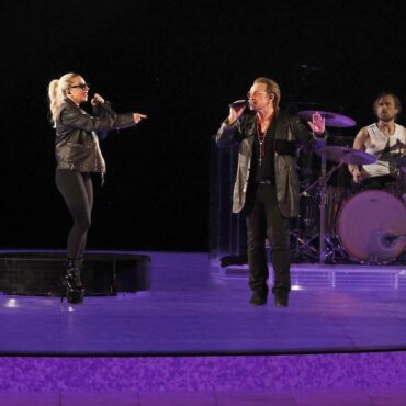 watch-u2-and-lady-gaga-perform-“shallow,”-“i-still-haven’t-found-what-i’m-looking-for,”-and-more-at-vegas-sphere