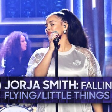 jorja-smith-was-soaring-by-the-end-of-her-fallon-performance