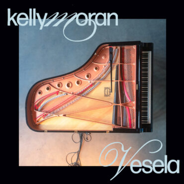 kelly-moran-–-“vesela”