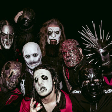 jay-weinberg-says-he-was-“heartbroken-and-blindsided”-by-slipknot-firing