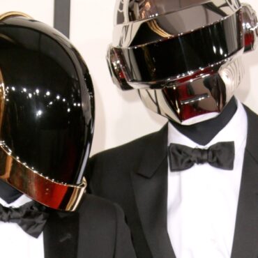 daft-punk-share-new-“motherboard-(drumless-edition)”:-listen