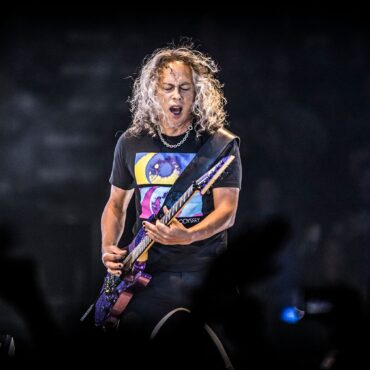 happy-birthday-kirk-hammett-(metallica)