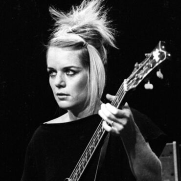 happy-birthday-tina-weymouth-(talking-heads,-tom-tom-club)