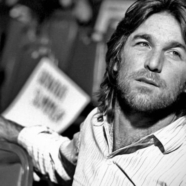 happy-birthday-dennis-wilson-(beach-boys)