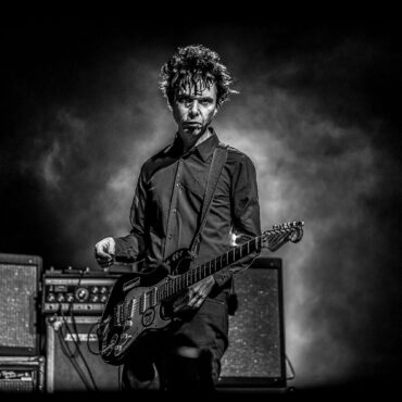 happy-birthday-nick-zinner-(yeah-yeah-yeahs)