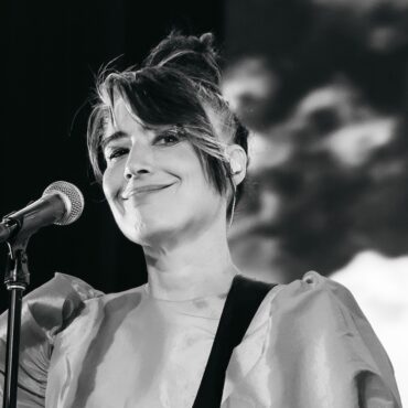 kathleen-hanna-announces-book-tour,-bikini-kill-show-benefitting-palestinian-children