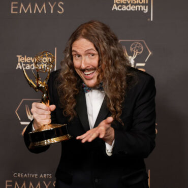 weird:-the-al-yankovic-story-wins-best-tv-movie-at-creative-art-emmys