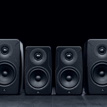 review:-ik-multimedia-iloud-precision-5-studio-monitors