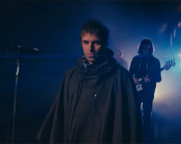 liam-gallagher-of-oasis-and-john-squire-of-the-stone-roses-share-video-for-“just-another-rainbow”