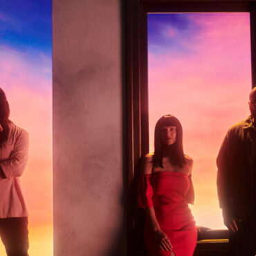 khruangbin-announce-new-album,-share-video-for-new-song-“a-love-international”