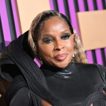 mary-j.-blige-says-lovers-&-friends-lineup-included-her-in-error