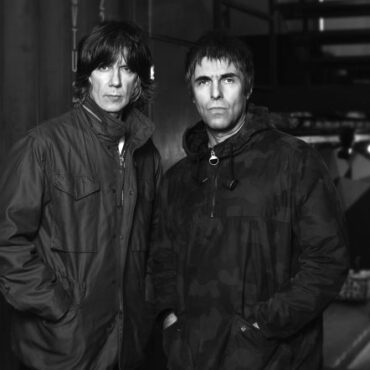 liam-gallagher-and-john-squire-announce-debut-album-and-tour,-share-new-song-“mars-to-liverpool”