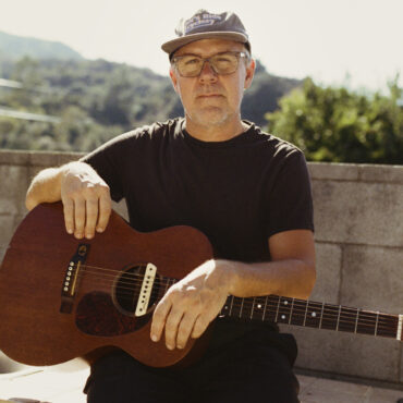 grandaddy-share-lyric-video-for-new-song-“long-as-i’m-not-the-one”