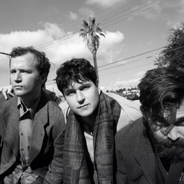 vampire-weekend-share-teaser-for-new-album-with-initials-ogwau