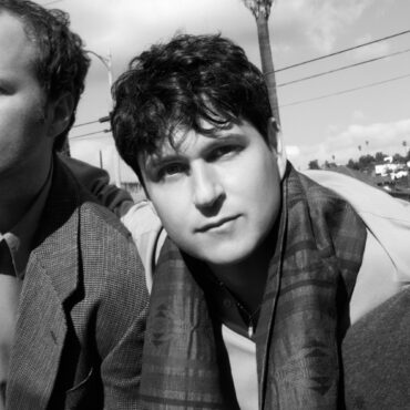 vampire-weekend-announce-new-album-only-god-was-above-us