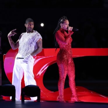 watch-usher’s-2024-super-bowl-halftime-show-with-alicia-keys,-ludacris,-more