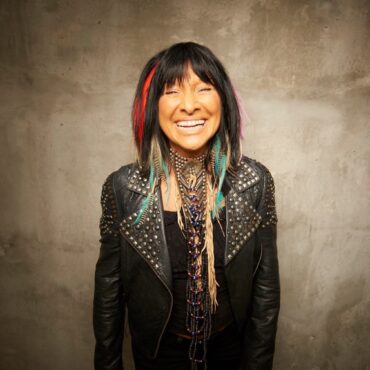 happy-birthday-buffy-sainte-marie