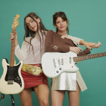 hinds-–-“coffee”