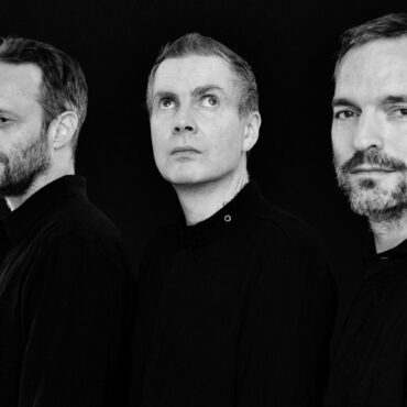 sigur-ros-announce-tour-with-wordless-music-orchestra