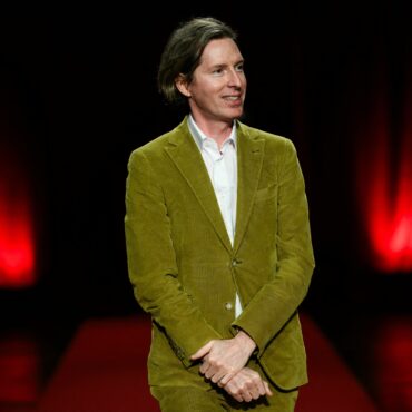 wes-anderson-wins-first-ever-academy-award-for-the-wonderful-story-of-henry-sugar-at-2024-oscars