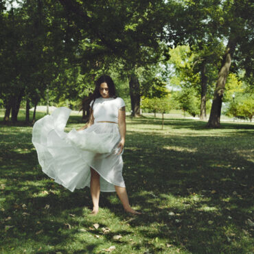 waxahatchee-shares-one-shot-video-for-new-song-“365”