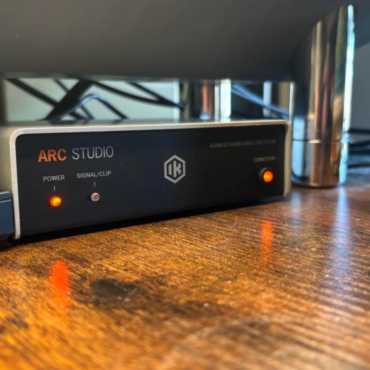 ik-multimedia-arc-studio-review:-a-deep-dive-into-accessible-room-calibration