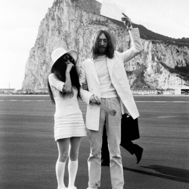 john-lennon-married-yoko-ono-55-years-ago-today